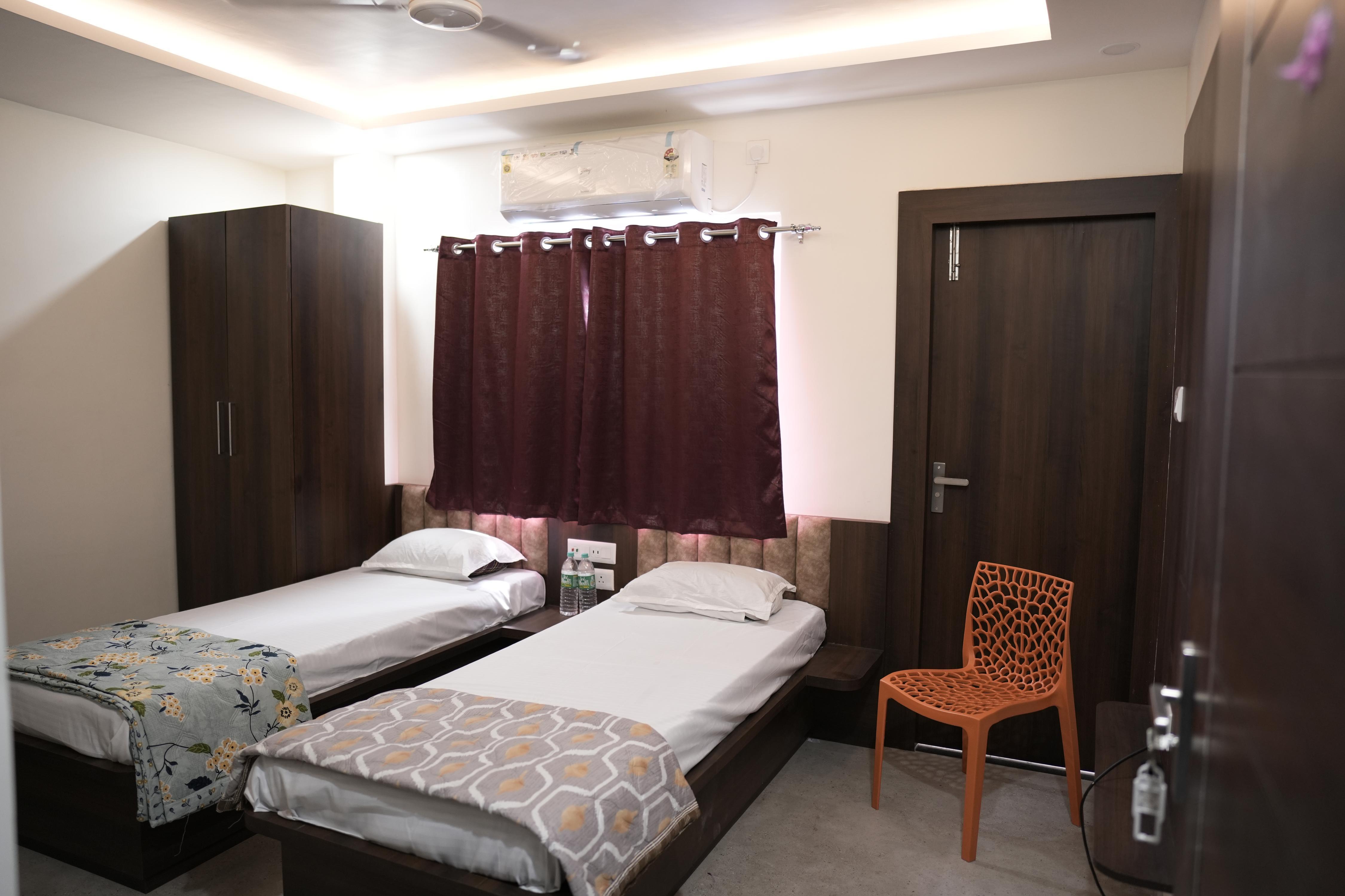 Hotel Shivpriya Palace - Tap to explore photos