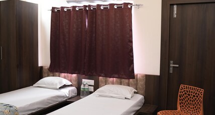 Shivpriya Palace Room Type - Deluxe Twin
