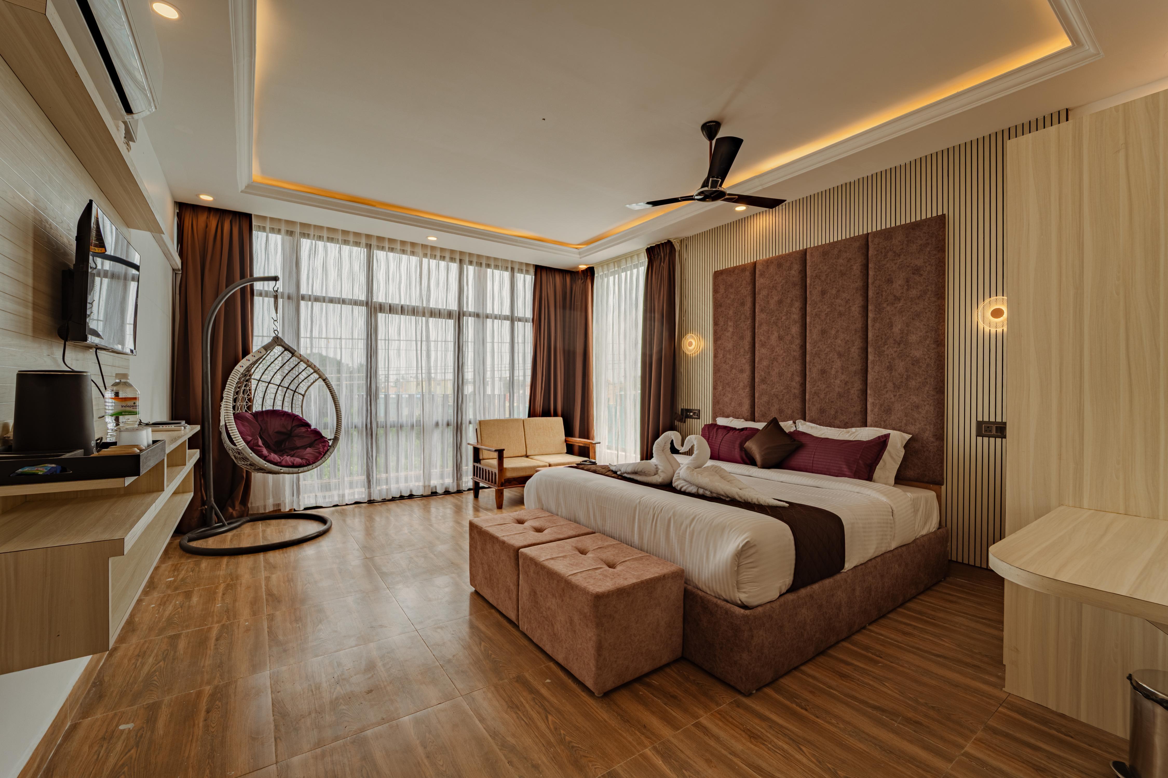 Priya Residency Pondicherry Room Type - Deluxe Room with Balcony