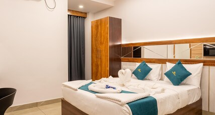 DAAN LUXE INN Room Type - Standard AC Room Queen Bed