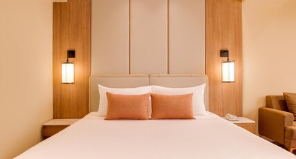 Lemon Tree Hotel, Mall of Dehradun Room Type - Deluxe Double Room
