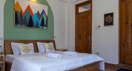 AmigosIndia Katagla (Kasol) Room Type - Private Superior Room||Balcony||River View