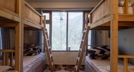 AmigosIndia Katagla (Kasol) Room Type - 6 Bed Female Dormitory