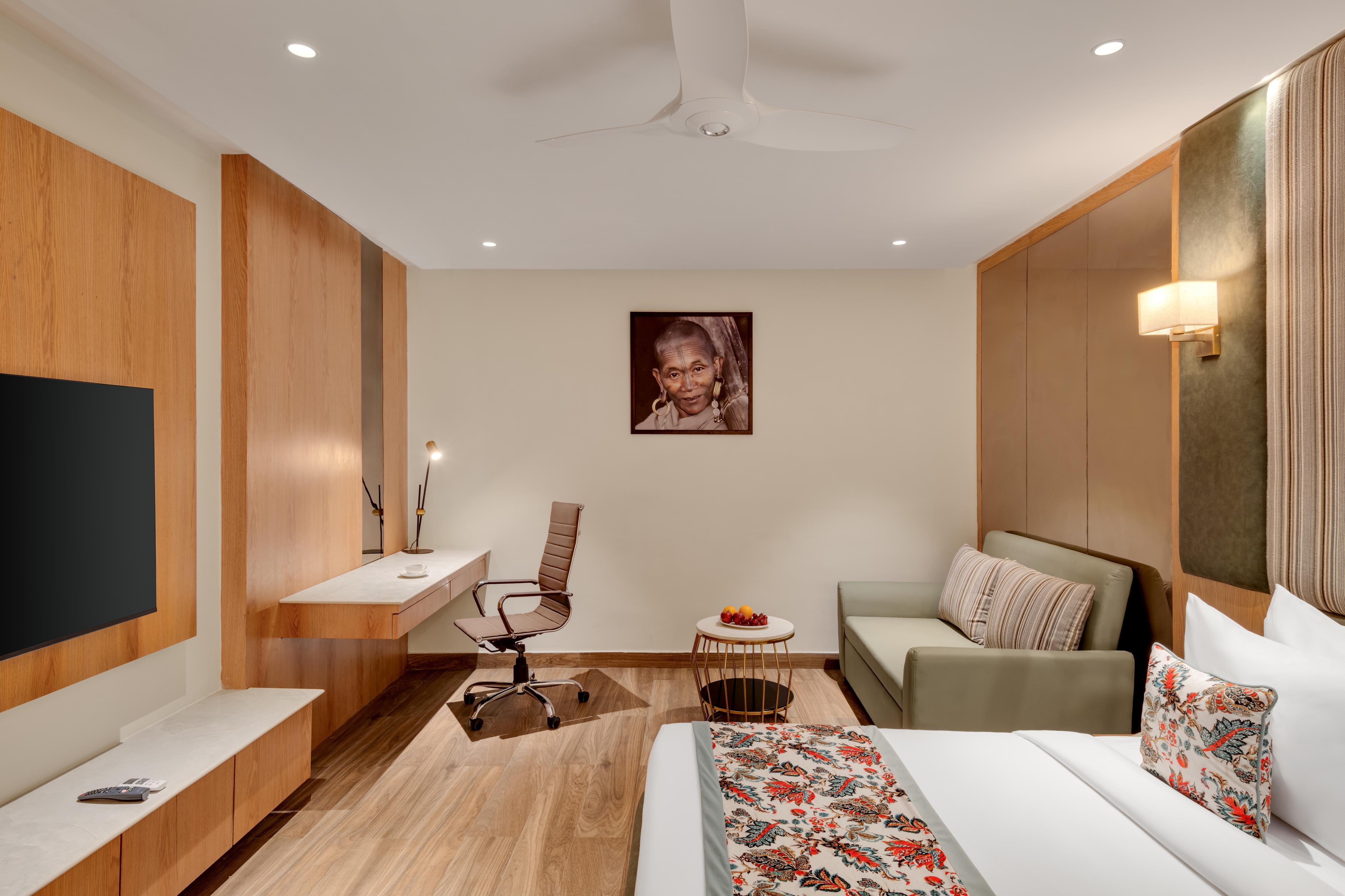 Voyage Eastin Suites - Tap to explore photos