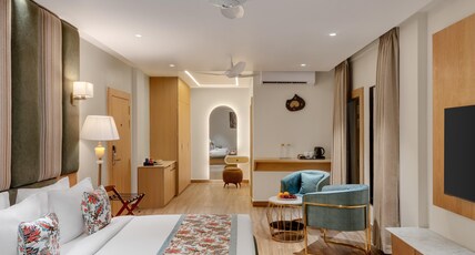 Voyage Eastin Suites Room Type - Suite Room