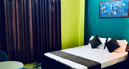 BLUE VISTA HOMESTAY Room Type - Deluxe Room A