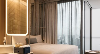 Pan Pacific Orchard Room Type - Pacific Club Balcony King Pan Pacific Orchard Room Type - Pacific Club Balcony King