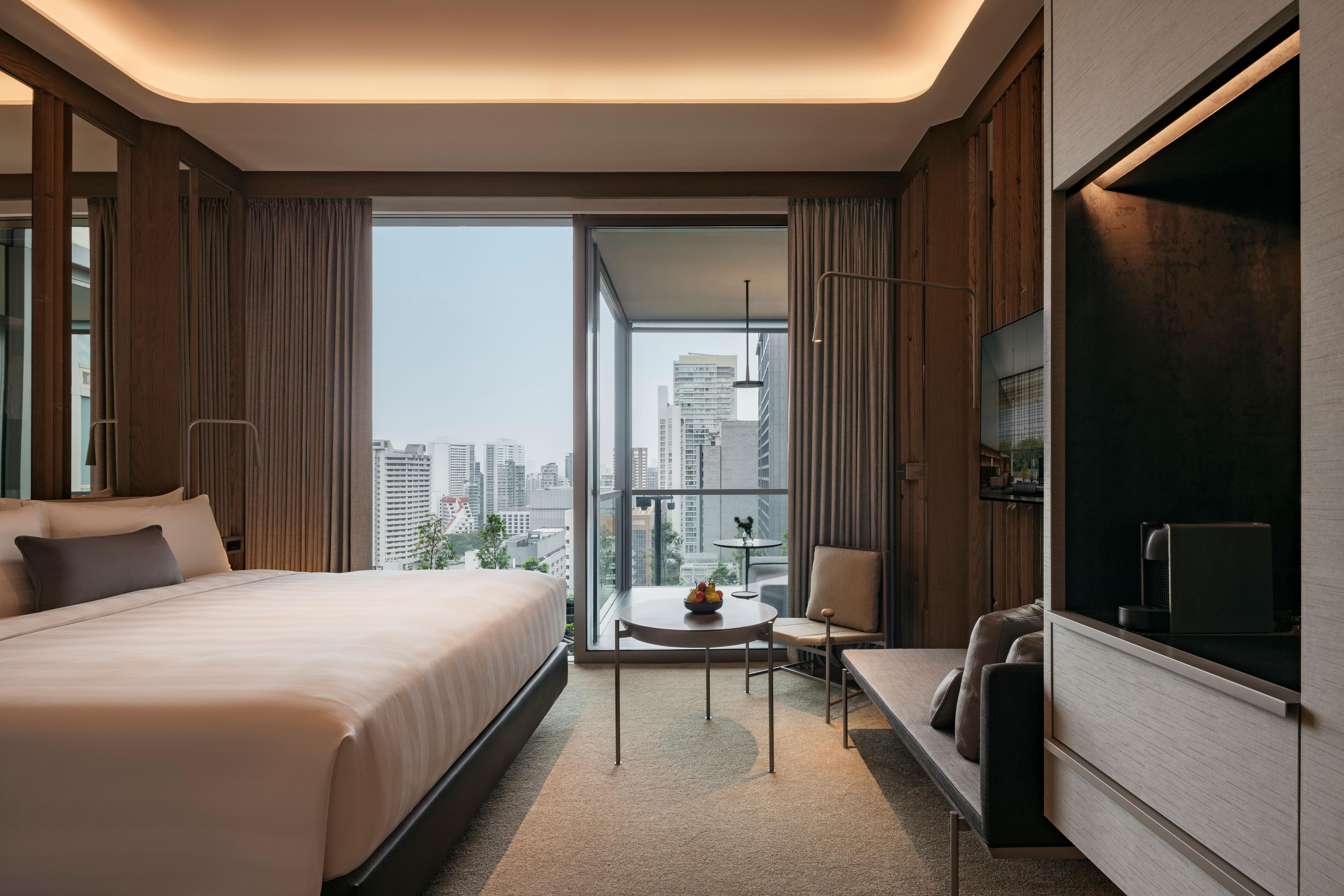Pan Pacific Orchard Room Type - Premier Balcony King Pan Pacific Orchard Room Type - Premier Balcony King