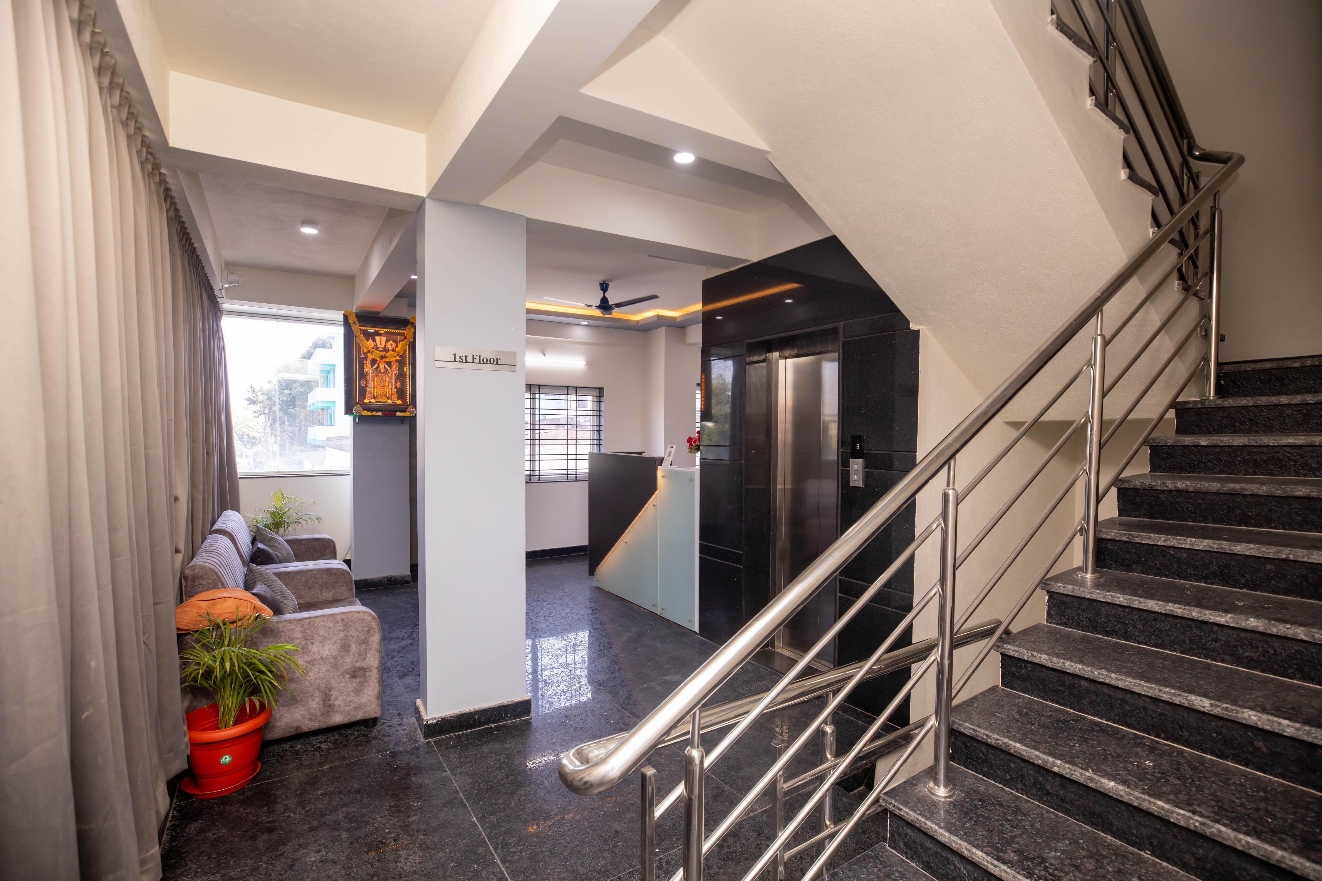 Hotel Miracle Meridian - Peenya