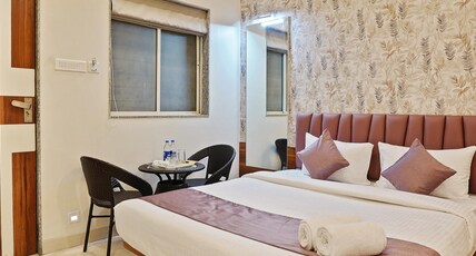 Hotel Supreme Stay Room Type - Deluxe Room