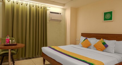 Oasis INN Room Type - Super Deluxe Room