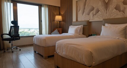 Pride Elite Chhtrapati Sambhajinagar Room Type - Superior Twin