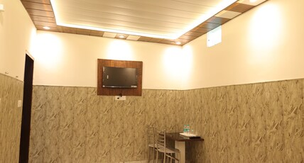 Taj Crown Villa Home Stay Room Type - Family Suite