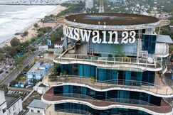 22nd Floor Luxe Sea-View - Marine Drive Penthouse by Niotel