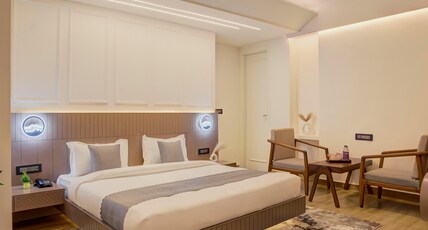 Hotel Urban chant Room Type - Elegance Room