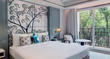Amoravida by 7 Apple Resort, Khandala Room Type - Forest View Queen Room