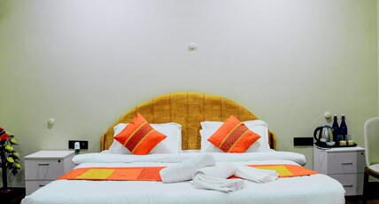 Kanha Nature's Knock Room Type - Premium Cottage