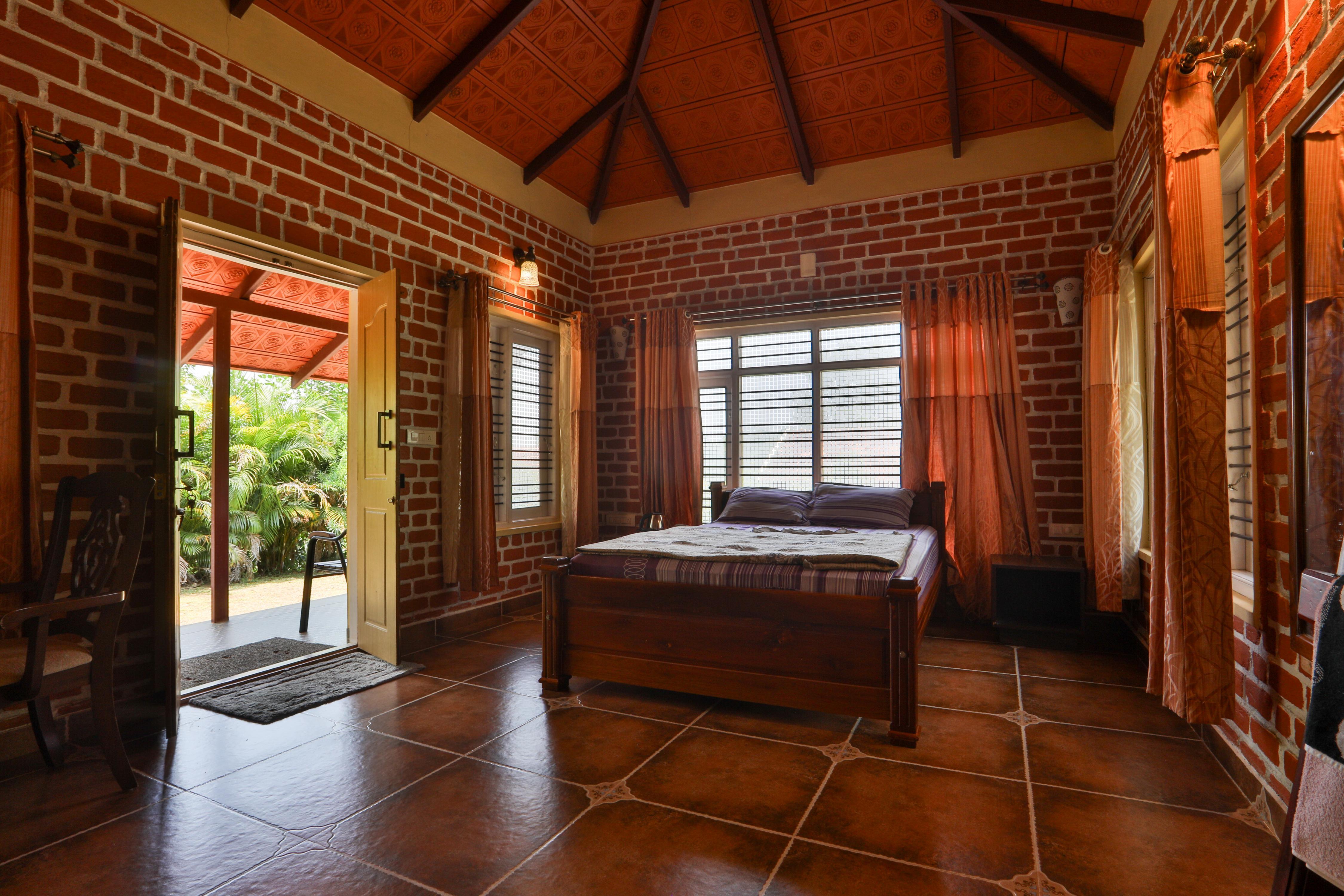 Gonakal Homestay Room Type - Brick Cottage