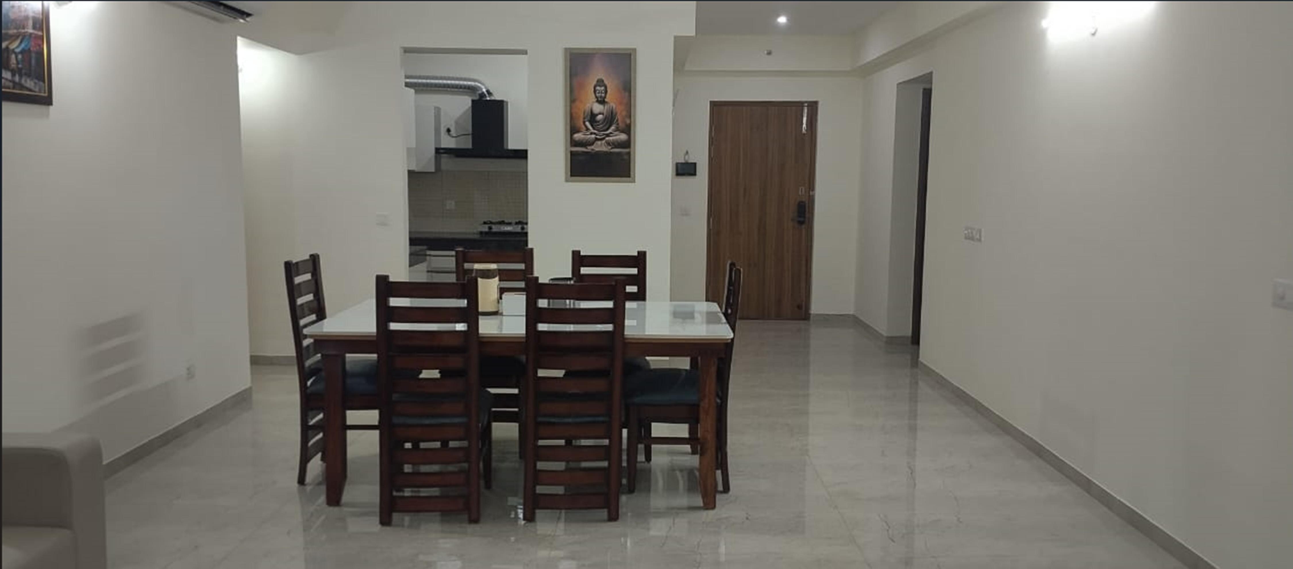 UBL Guest House- Lucknow - Tap to explore photos