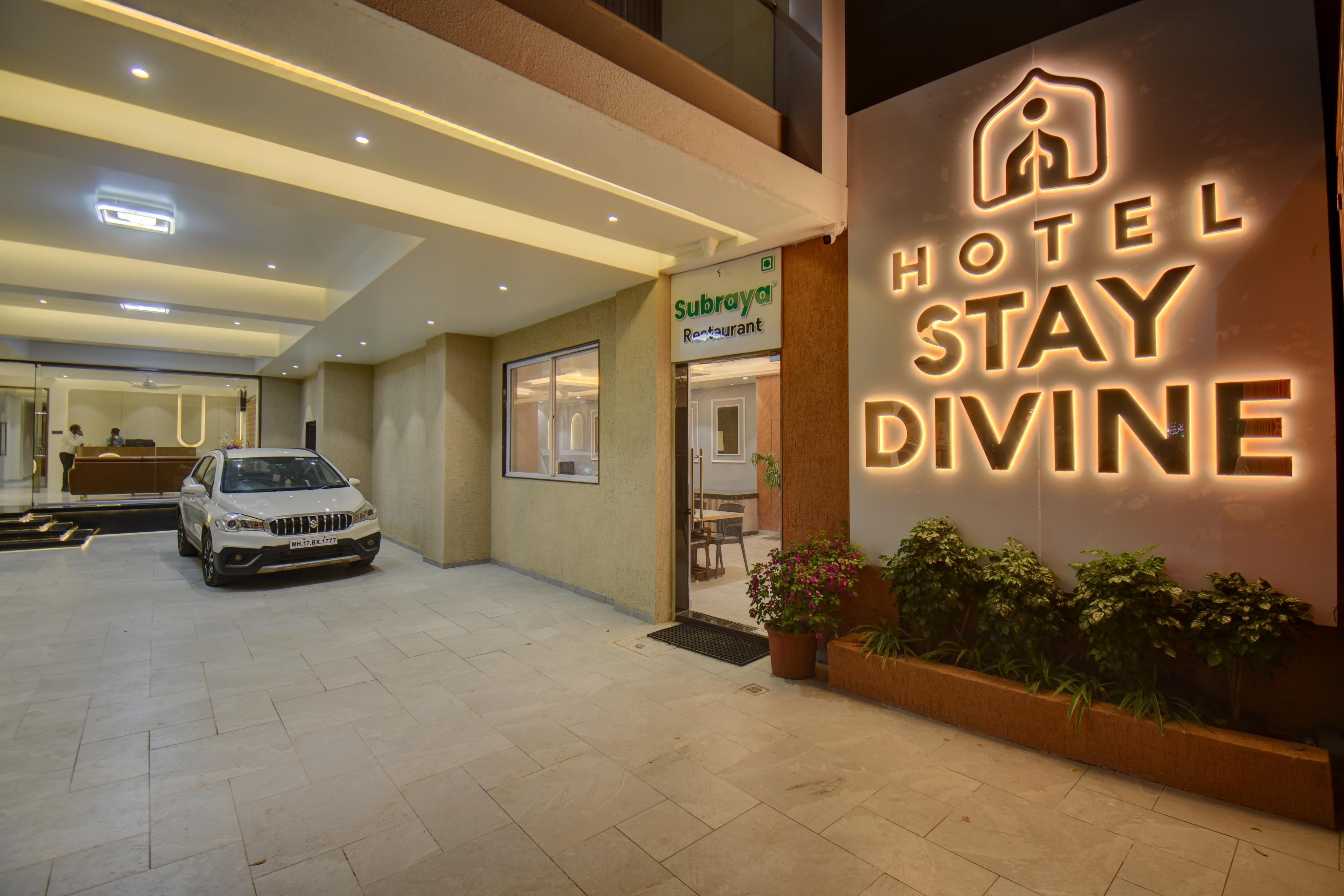 Hotel Stay Divine