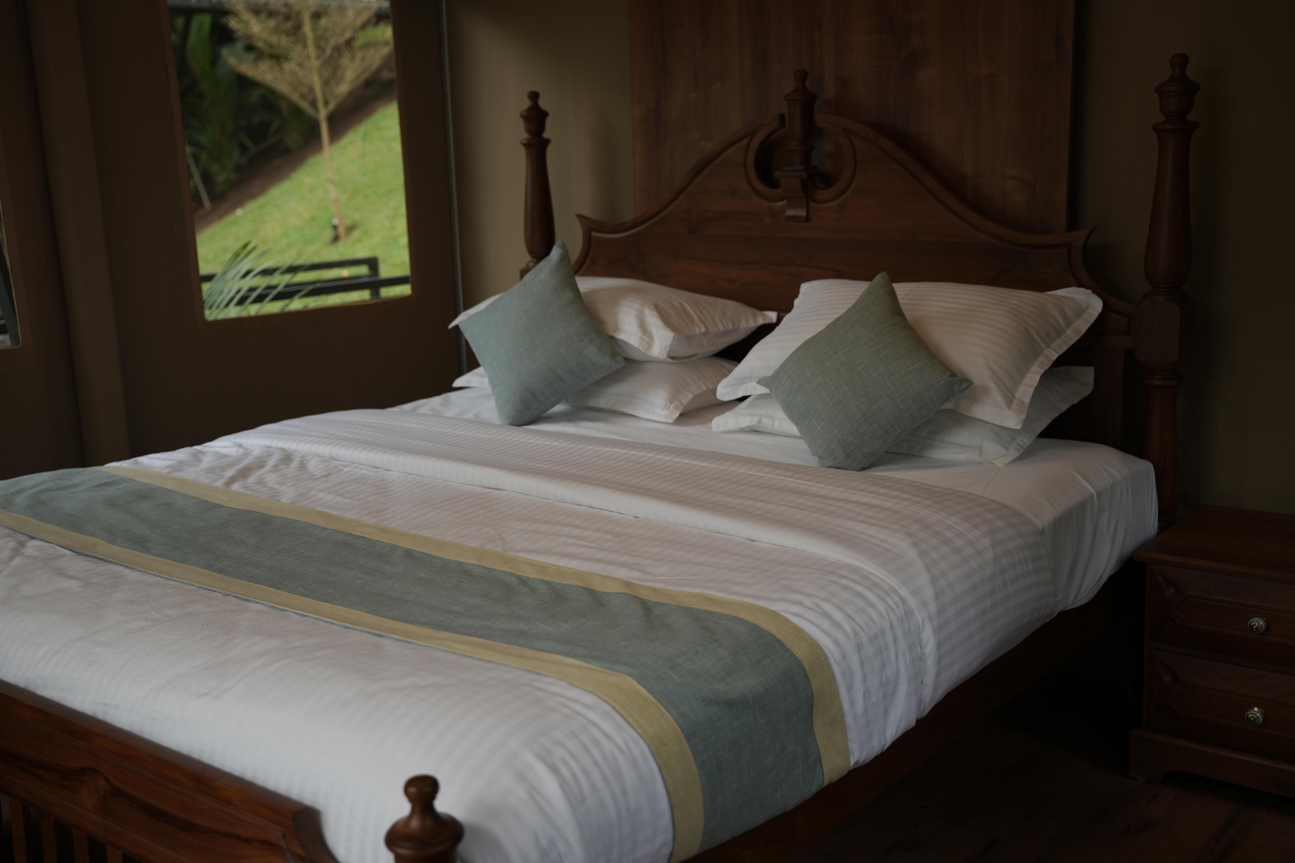 Urava Farm Stay - Tap to explore photos