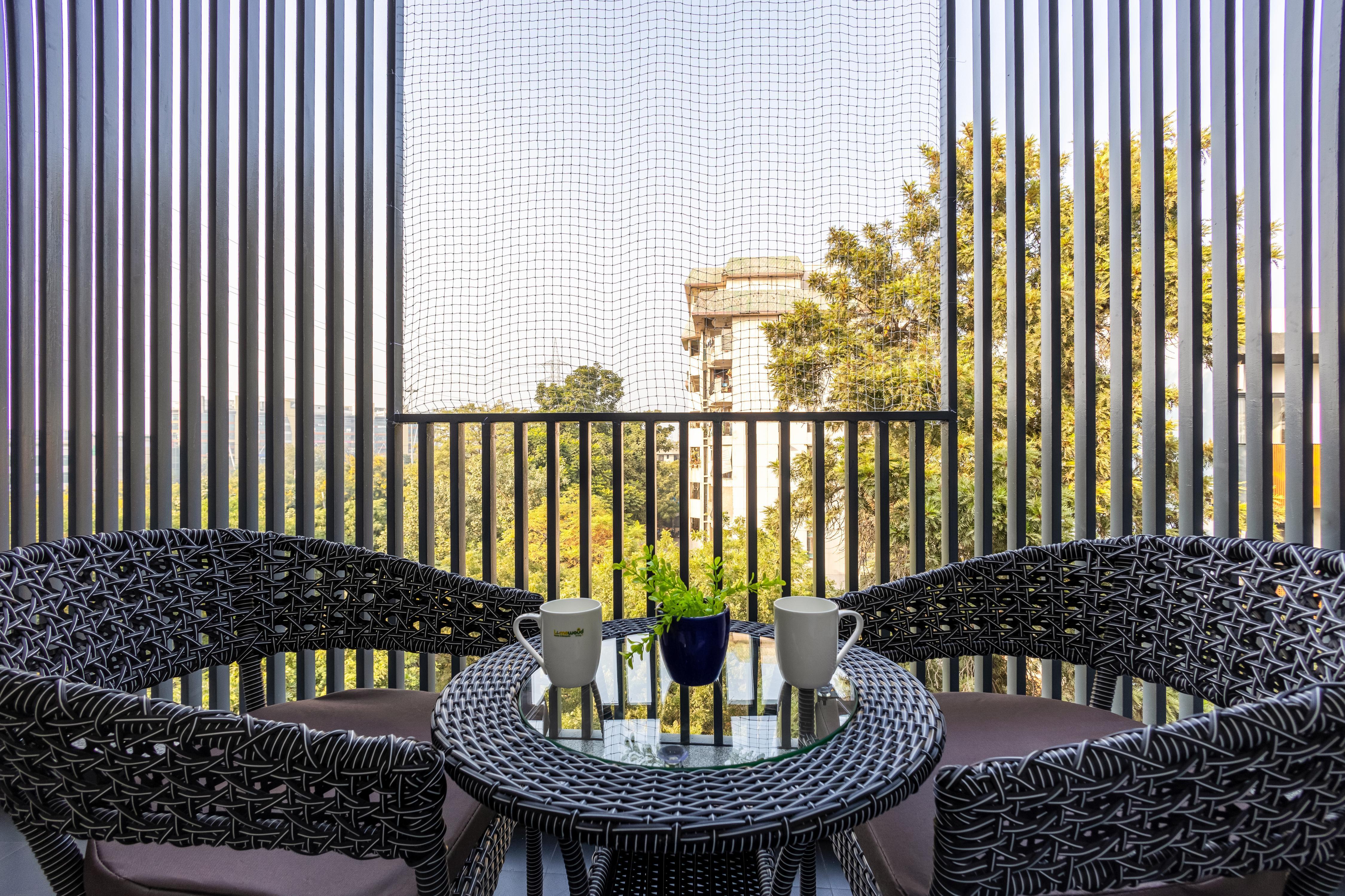 Limewood Signature -Huda City Center - Tap to explore photos