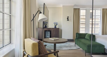 Hyatt Regency London Blackfriars Room Type - REGENCY SUITE WITH CITY VIEW