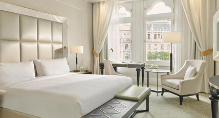 Parisi Udvar Hotel Budapest Room Type - 1 KING BED CITY VIEW DELUXE