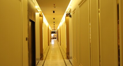 Hotel Moti Mauranipur Room Type - Standard Room
