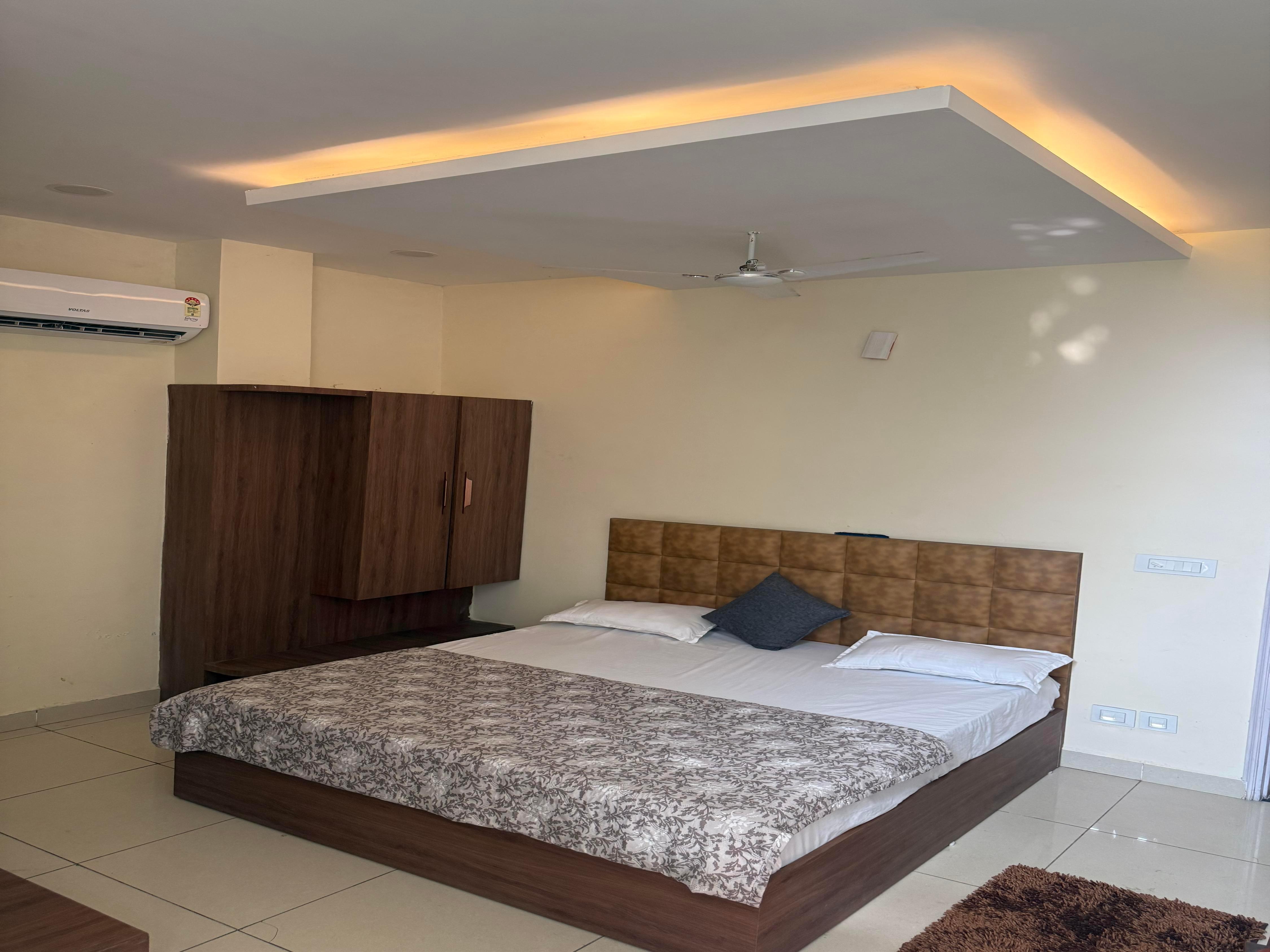 Avaya hotel Room Type - SUPER DELUXE 4