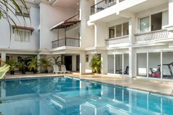 Breezona 1 BHK with Pool 15 mins from Candolim
