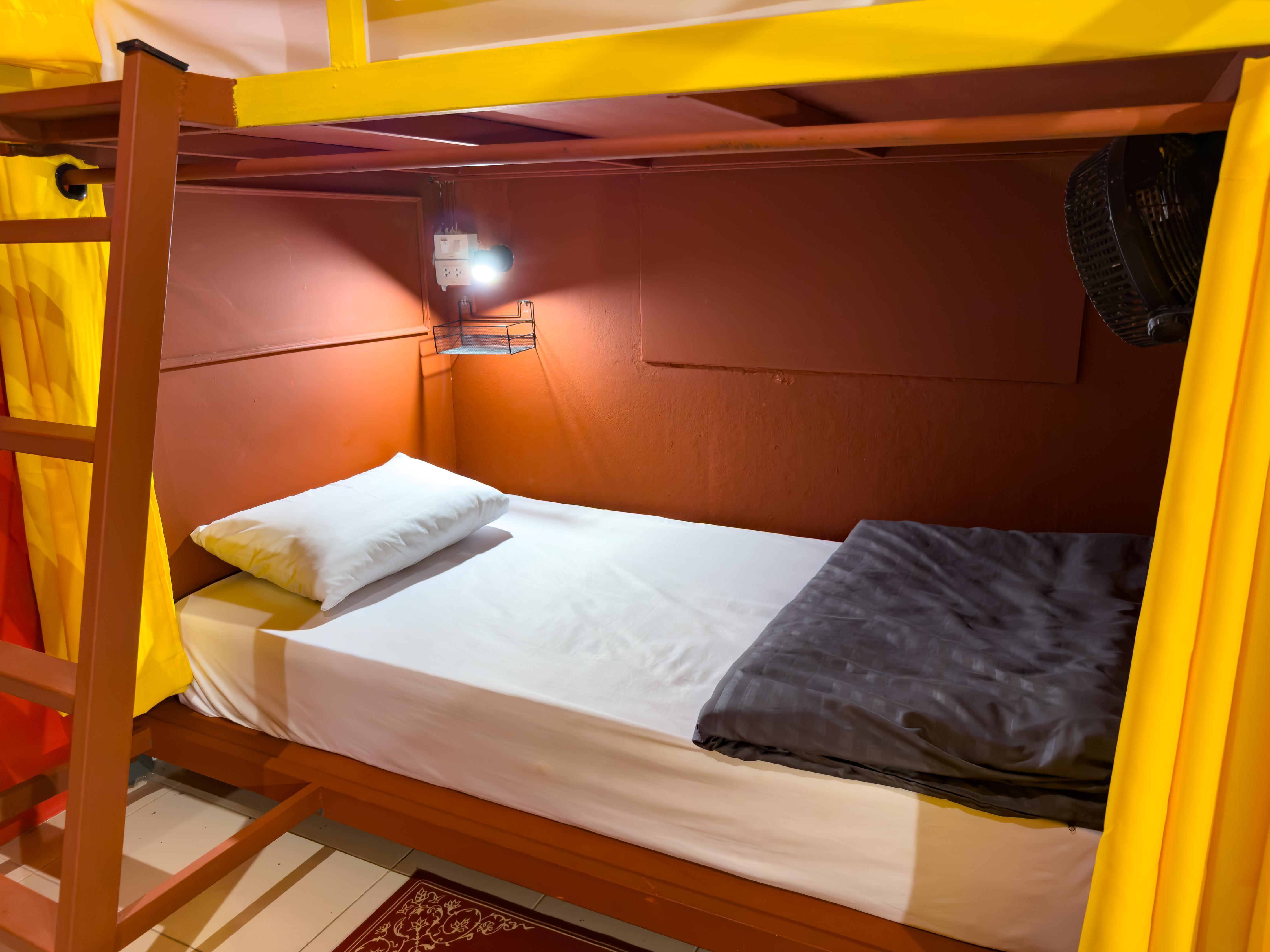 Whoopers Hostel Chiang mai | Harry Potter Themed Hostel - Tap to explore photos