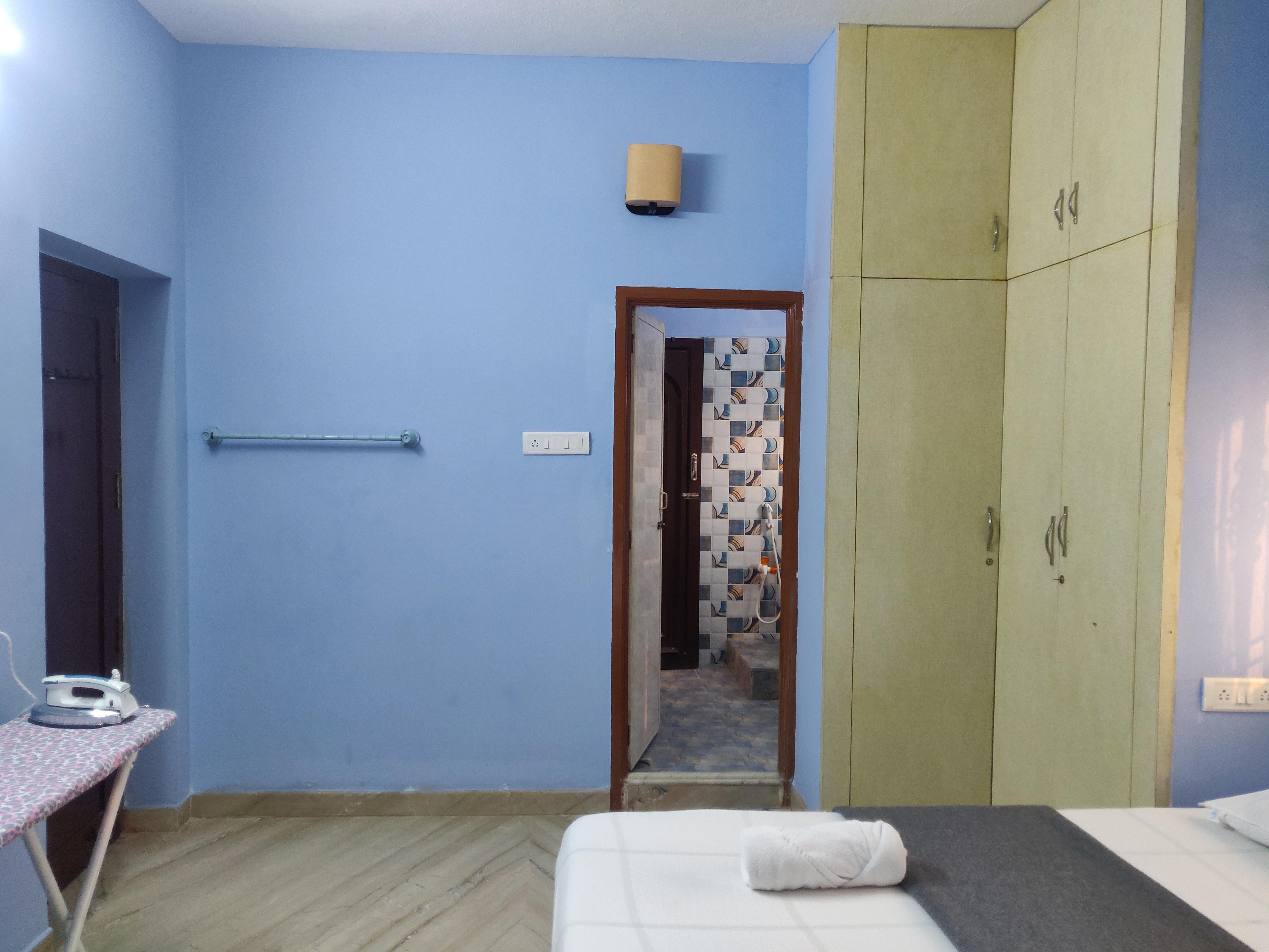 Rooms in Mama Rose Keelkattalai KG Modern - Tap to explore photos