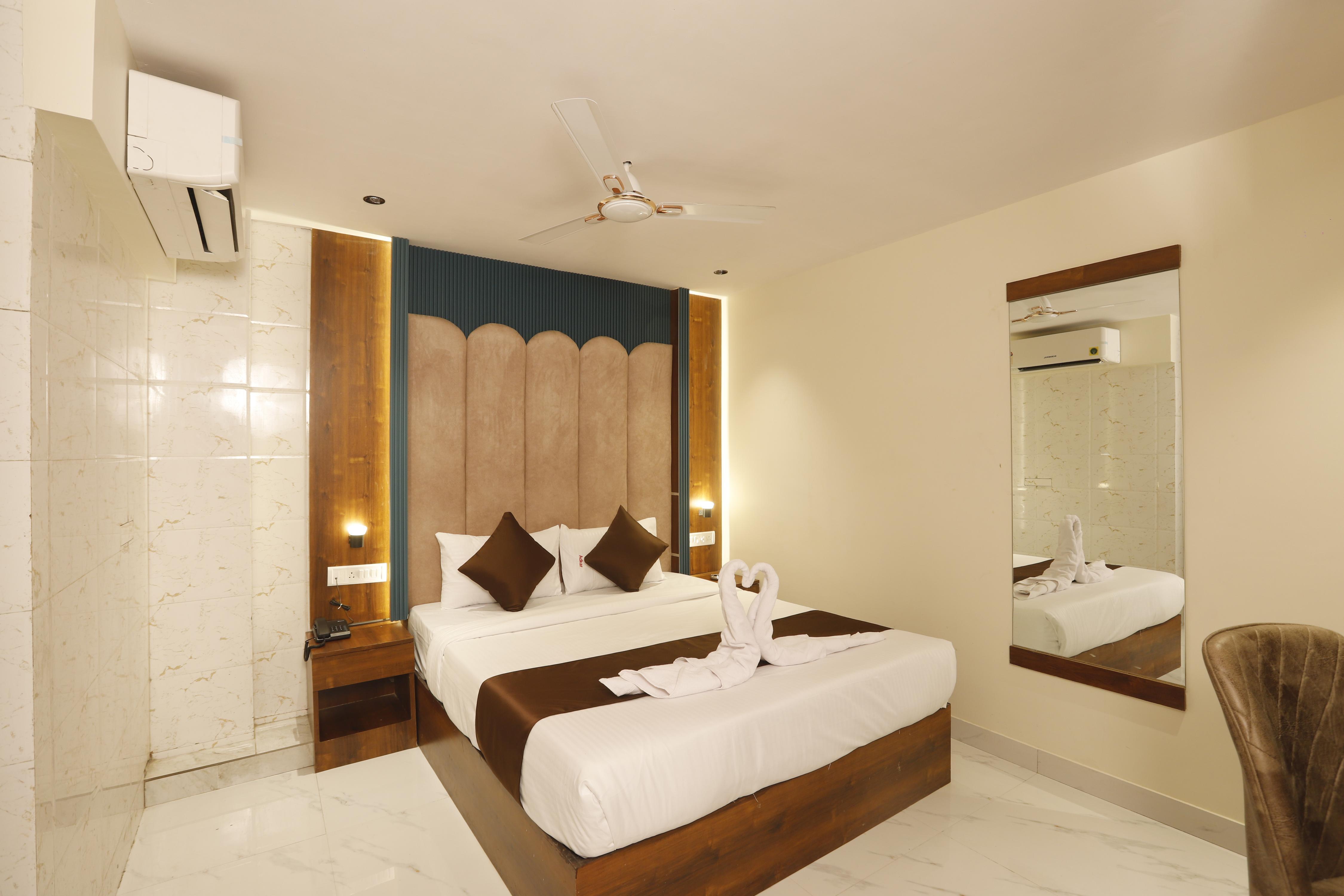 ADKAR RESIDENCY Room Type - Deluxe Room