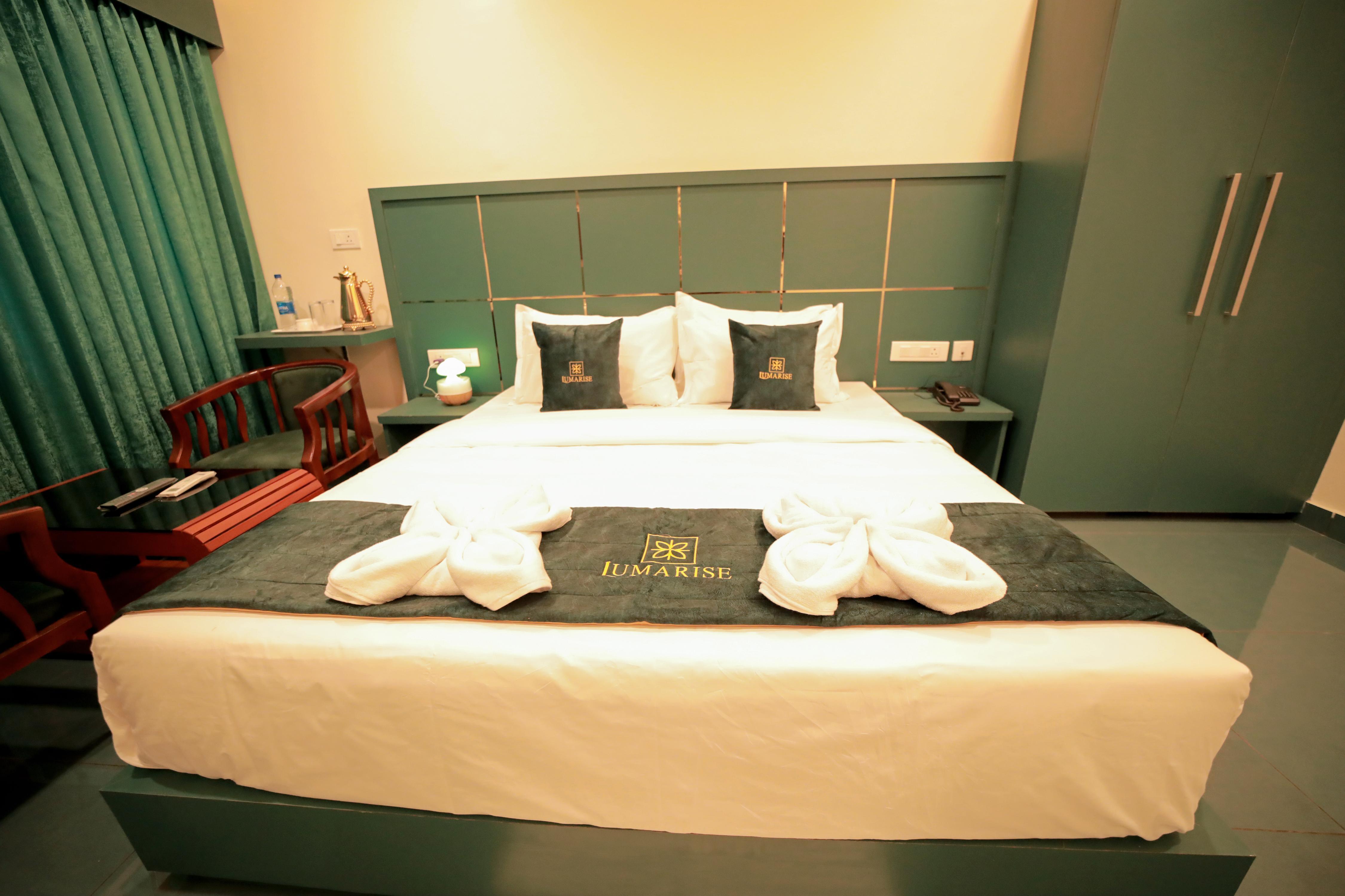 Lumarise Hotel - Tap to explore photos