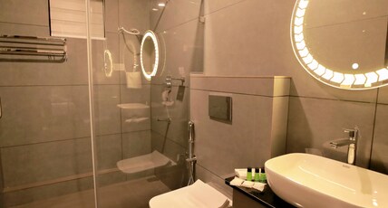 Lumarise Hotel Room Type - Superior Deluxe