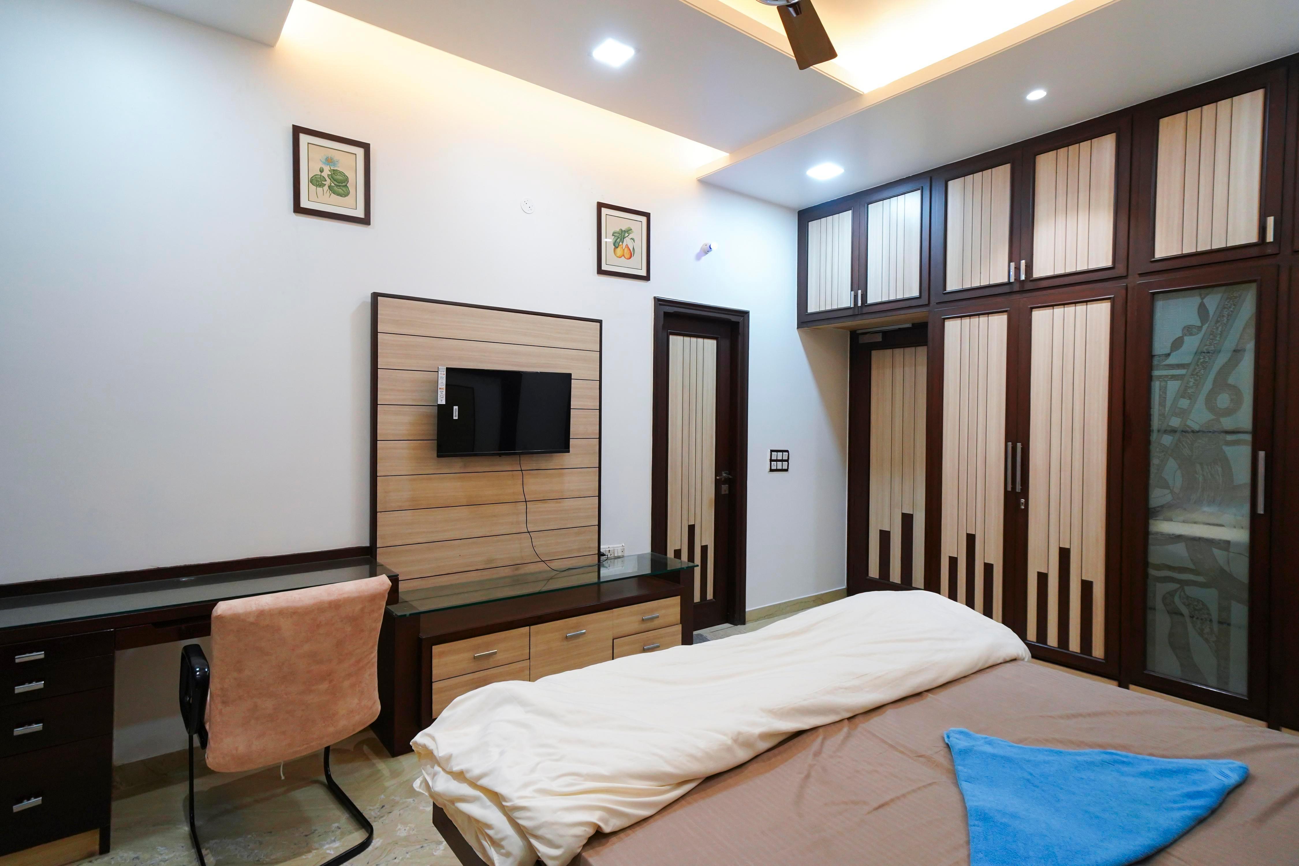 Bidla Sadan |Entire 6 BHK Villa - Tap to explore photos