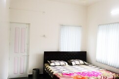 1bhk couple friendly apartment