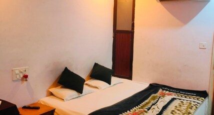 Hotel Ayodhya Palace  Room Type - Deluxe room
