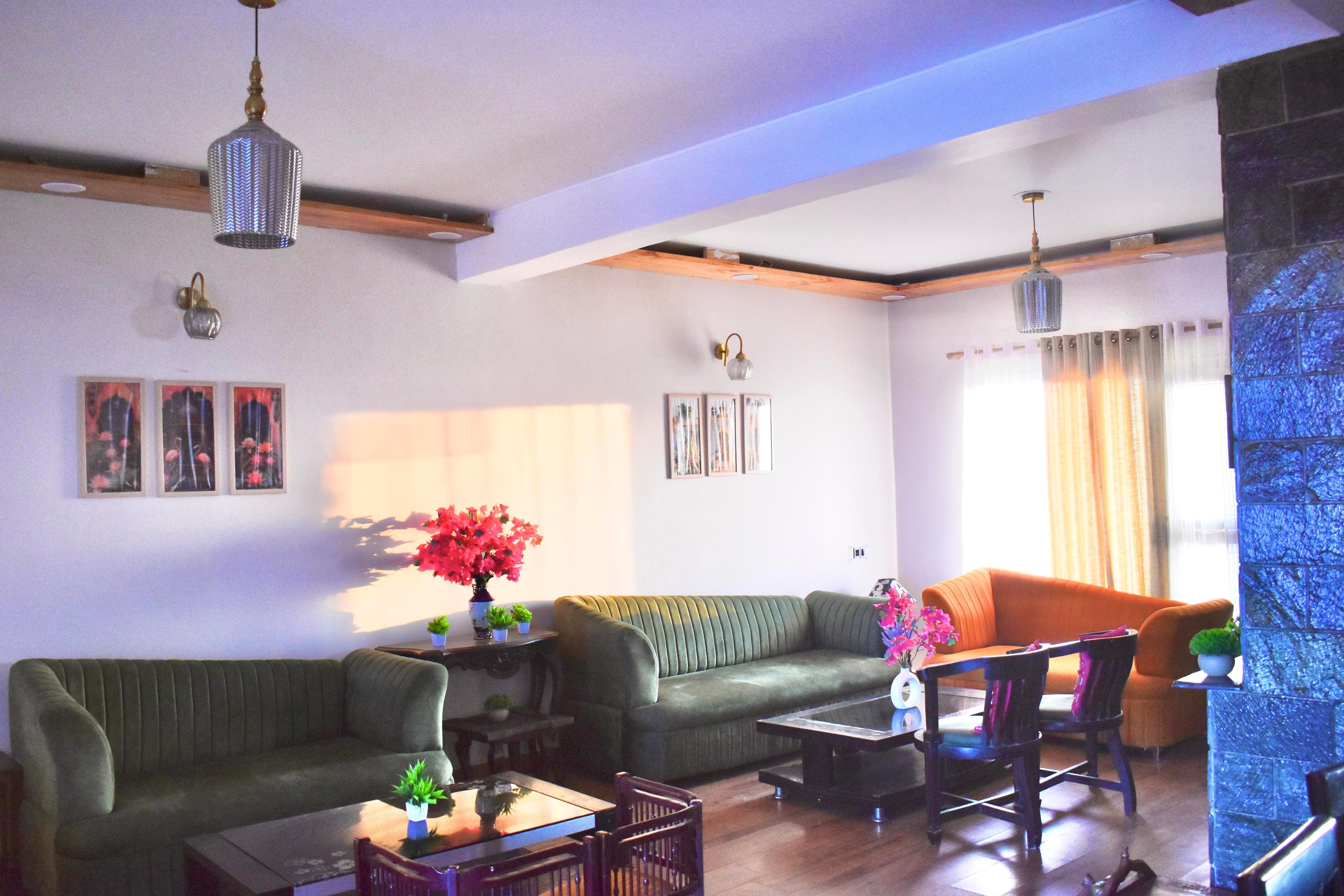 The Pine Villa (4BHK with WiFi & Cook) - Tap to explore photos