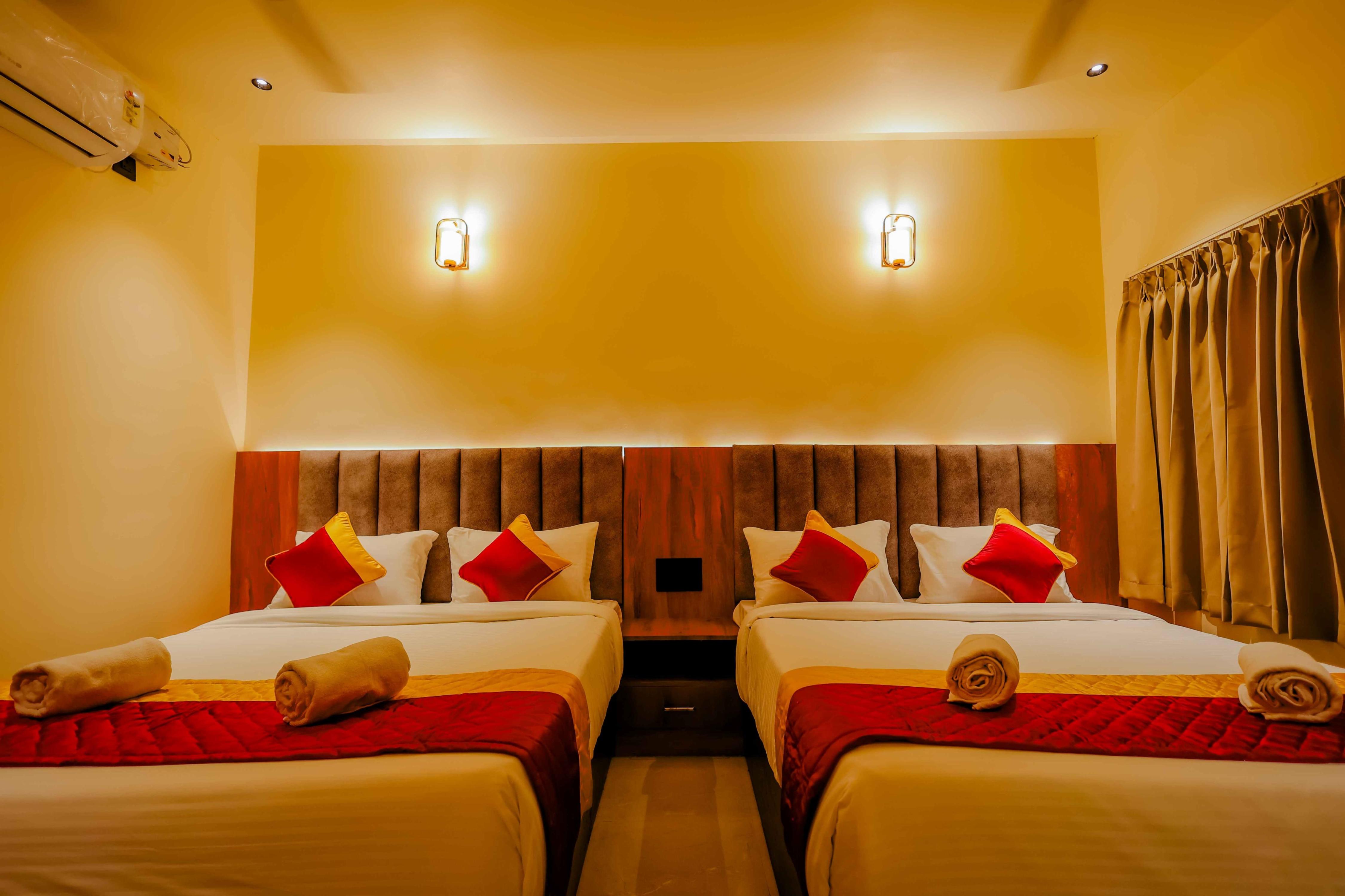 Cozy Gokarna Beachstay - Tap to explore photos