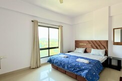 3 BHK Mountain View Apartment