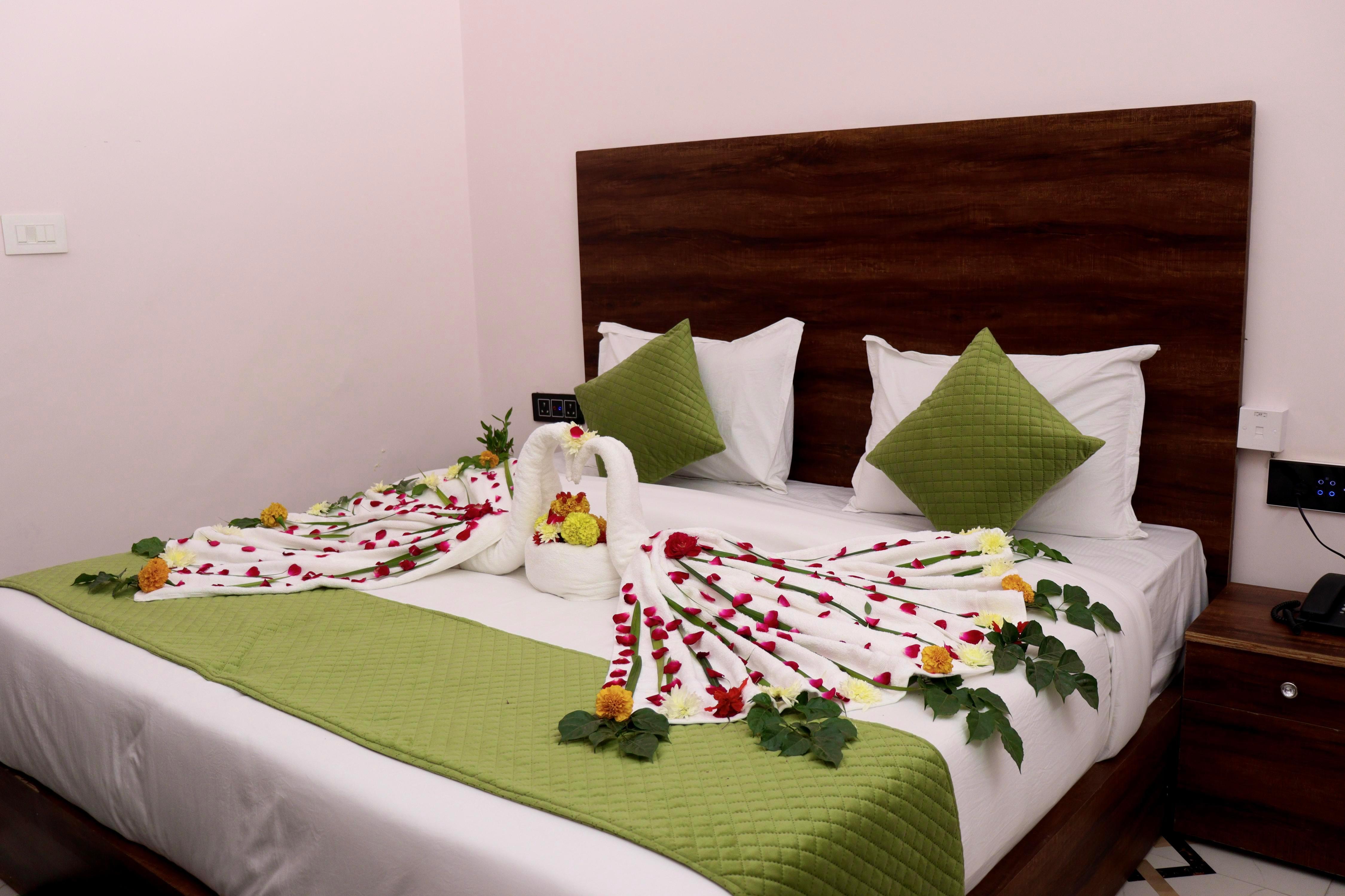 Abharam Retreats - Tap to explore photos