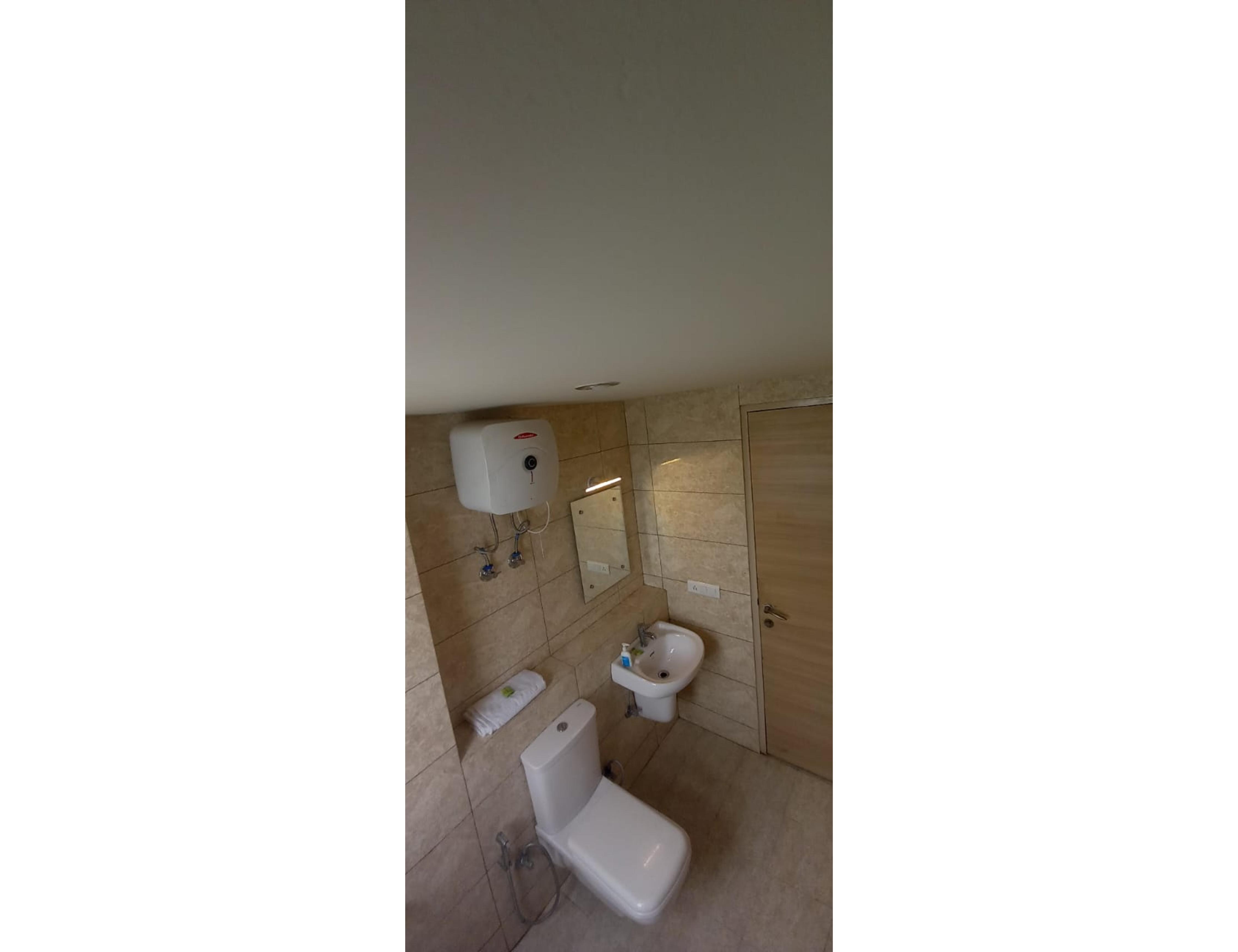 Hotel Shyam Sundar Resort - Tap to explore photos