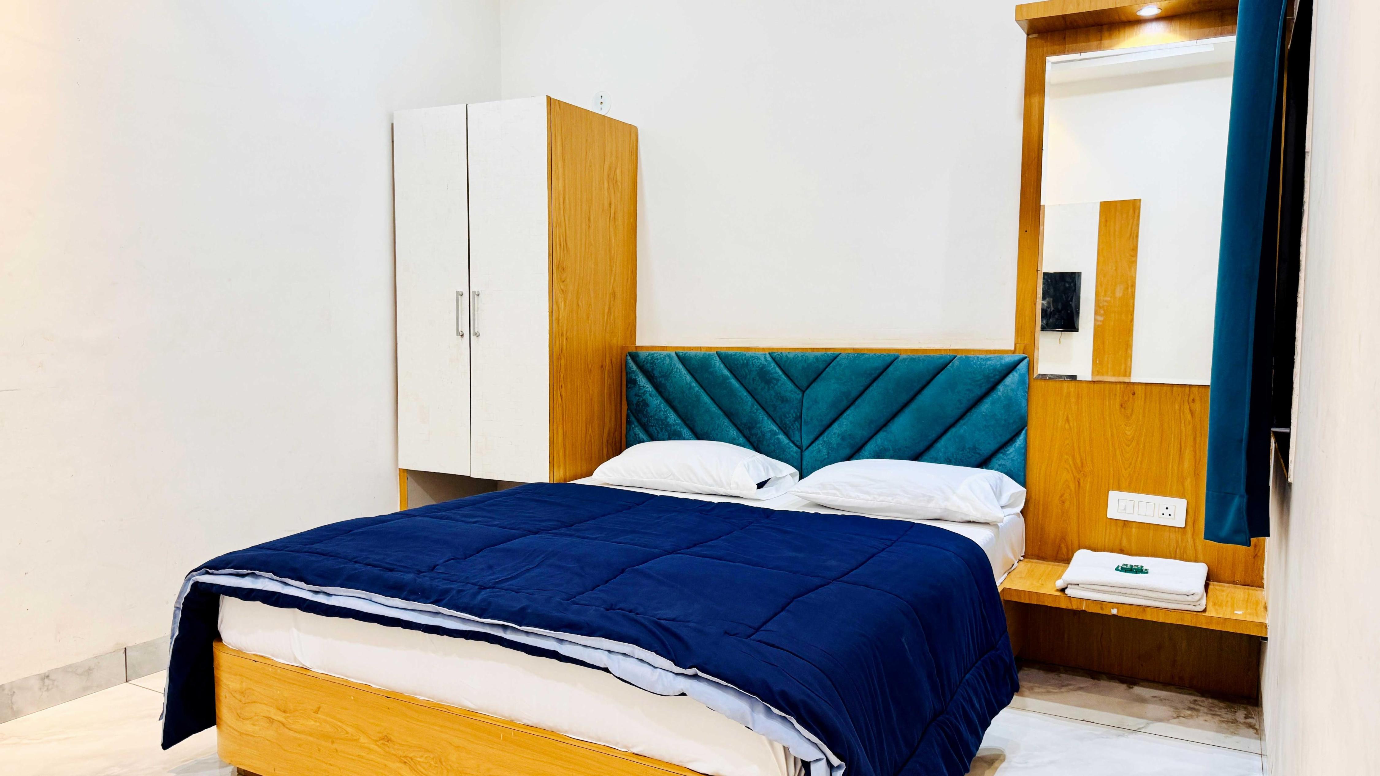 Hotel Raj Inn Room Type - Double Bed AC Room