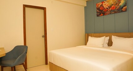 Hotel Harriet Room Type - Standard King