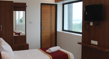 DJ PALACE & RESIDENCY Room Type - Family Room With Mountain View DJ PALACE & RESIDENCY Room Type - Family Room With Mountain View
