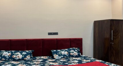 Kamlaksh niwass homestay Room Type - economy double room
