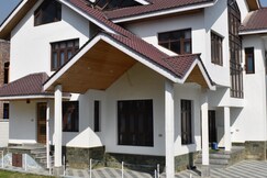 The Kongposh by The Guiding Monk