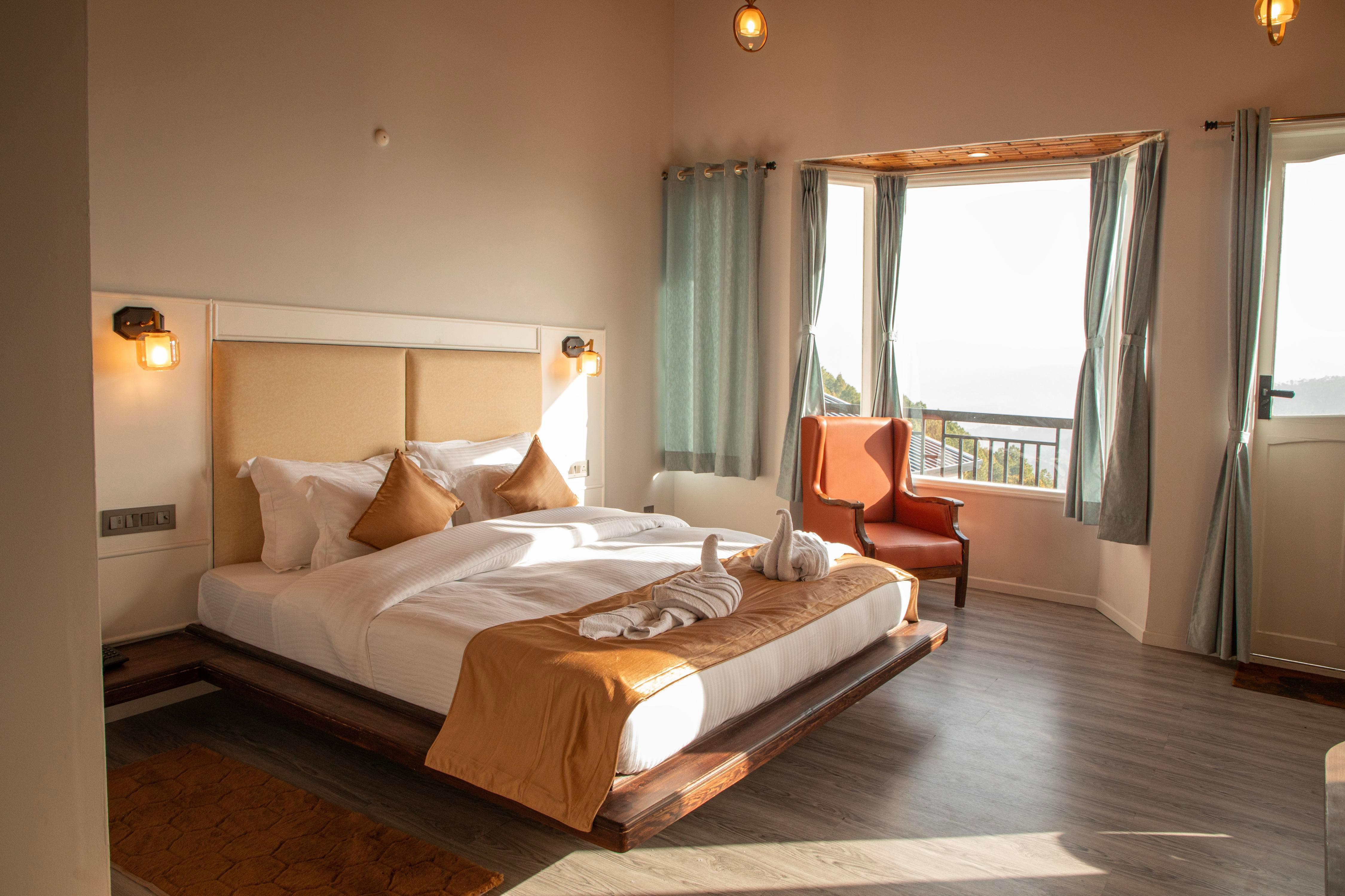 Spellmount - Himalayan View Infinity Pool Resort In Kausani Room Type - Himalaya View Executive Cottage with Private Balcony